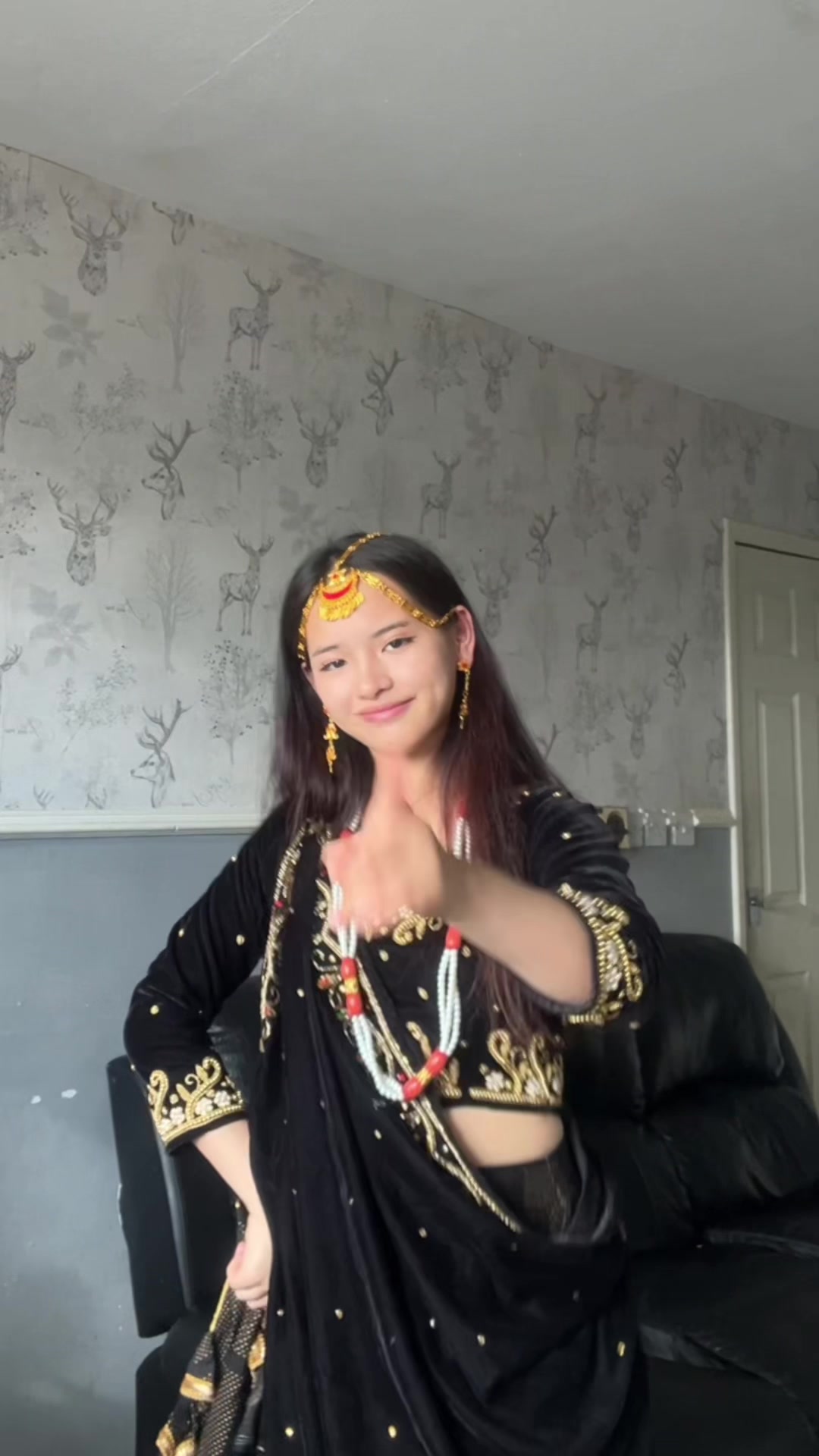 @ishatamangg