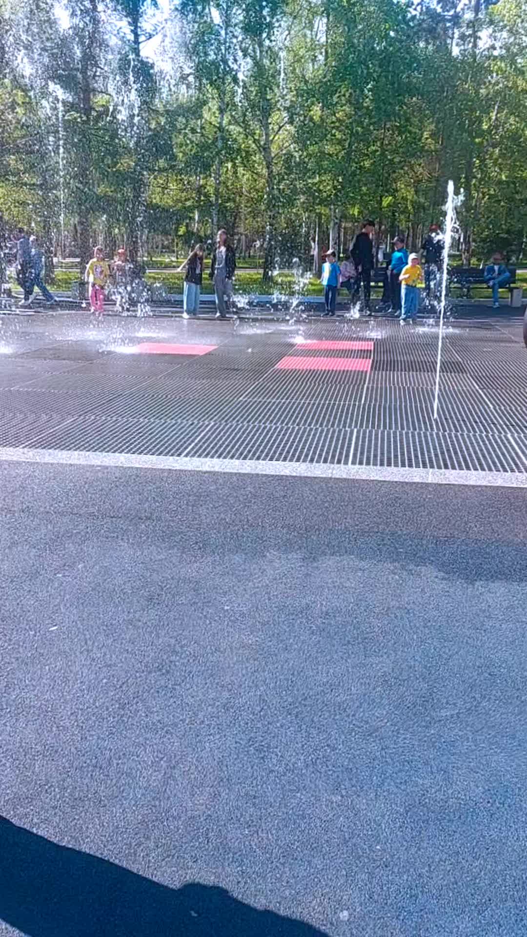 @ЛАРОЧКА МАЛЕНЬКАЯ ДЕВОЧКА)))