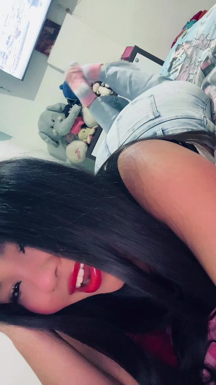 @Ximena 🦋