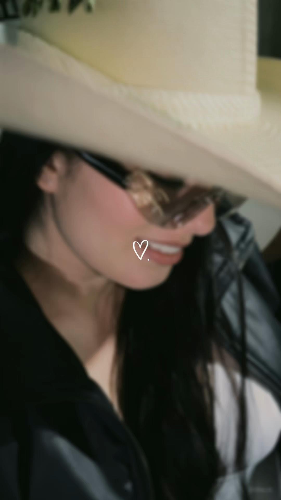 @𝓝𝓪𝓽𝓪𝓵𝓲𝓪 𐚁♡