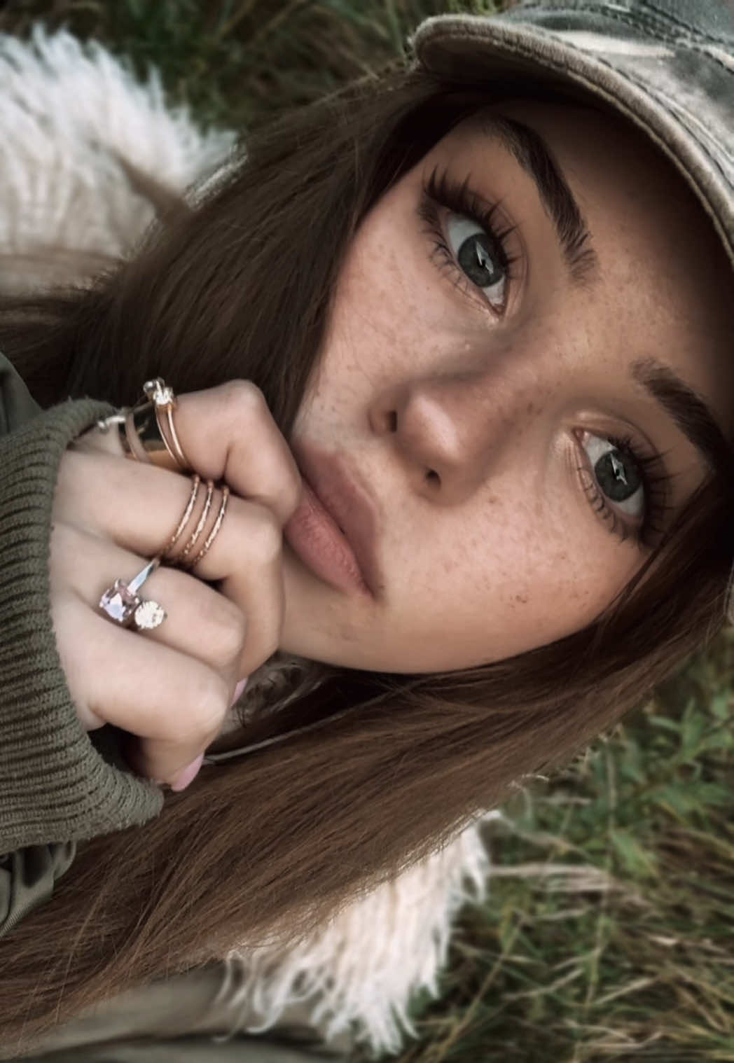@Маня мур 🌼