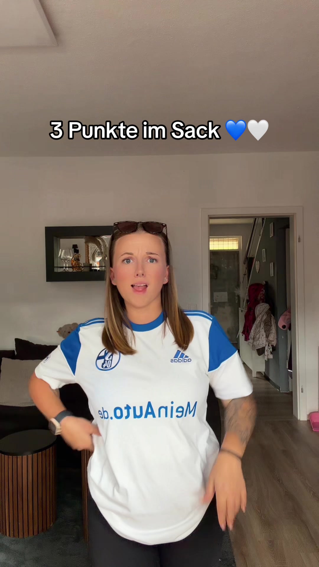 @xLeax