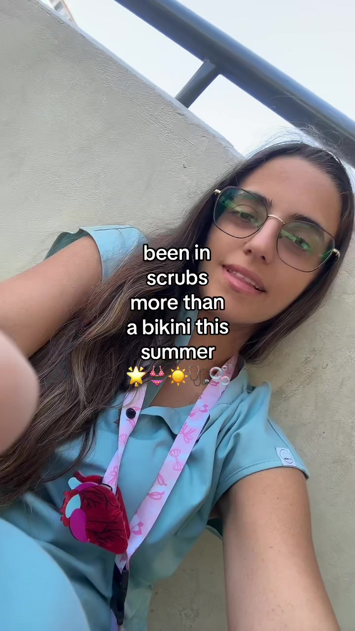 @Gaelle 🩺🧸🪩☀️