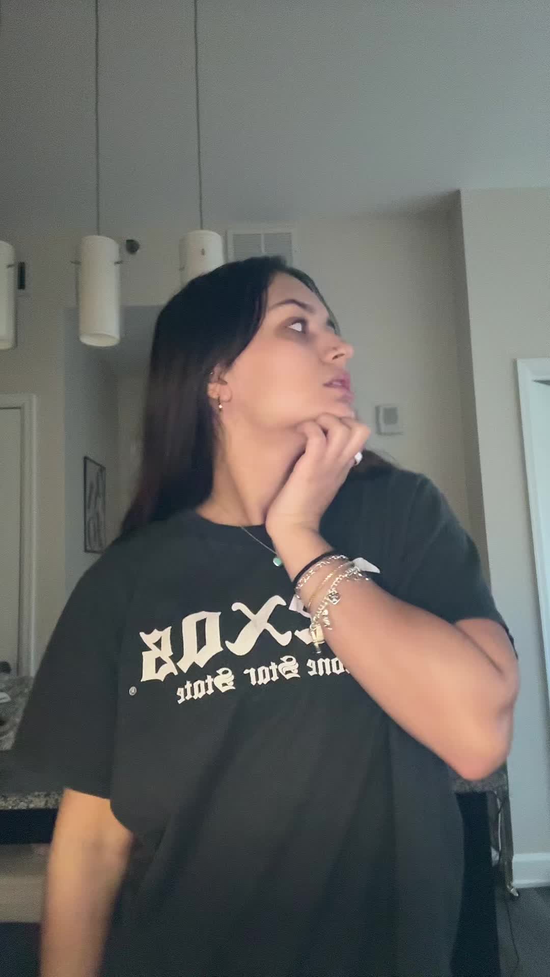@priya <3