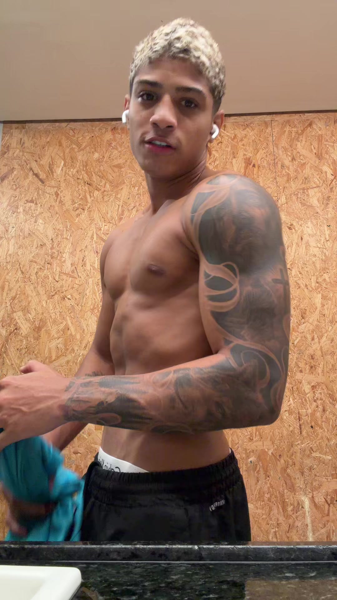 @Jn_santana2