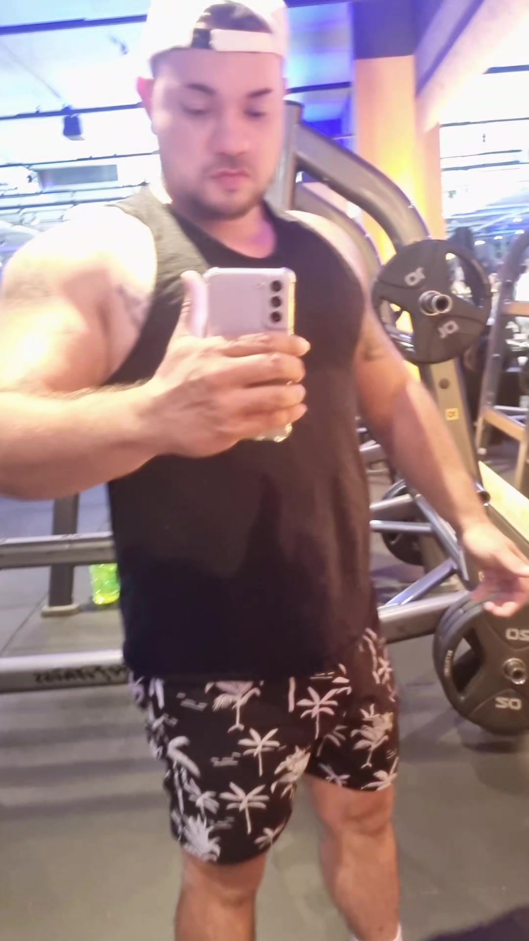 @Tio_black