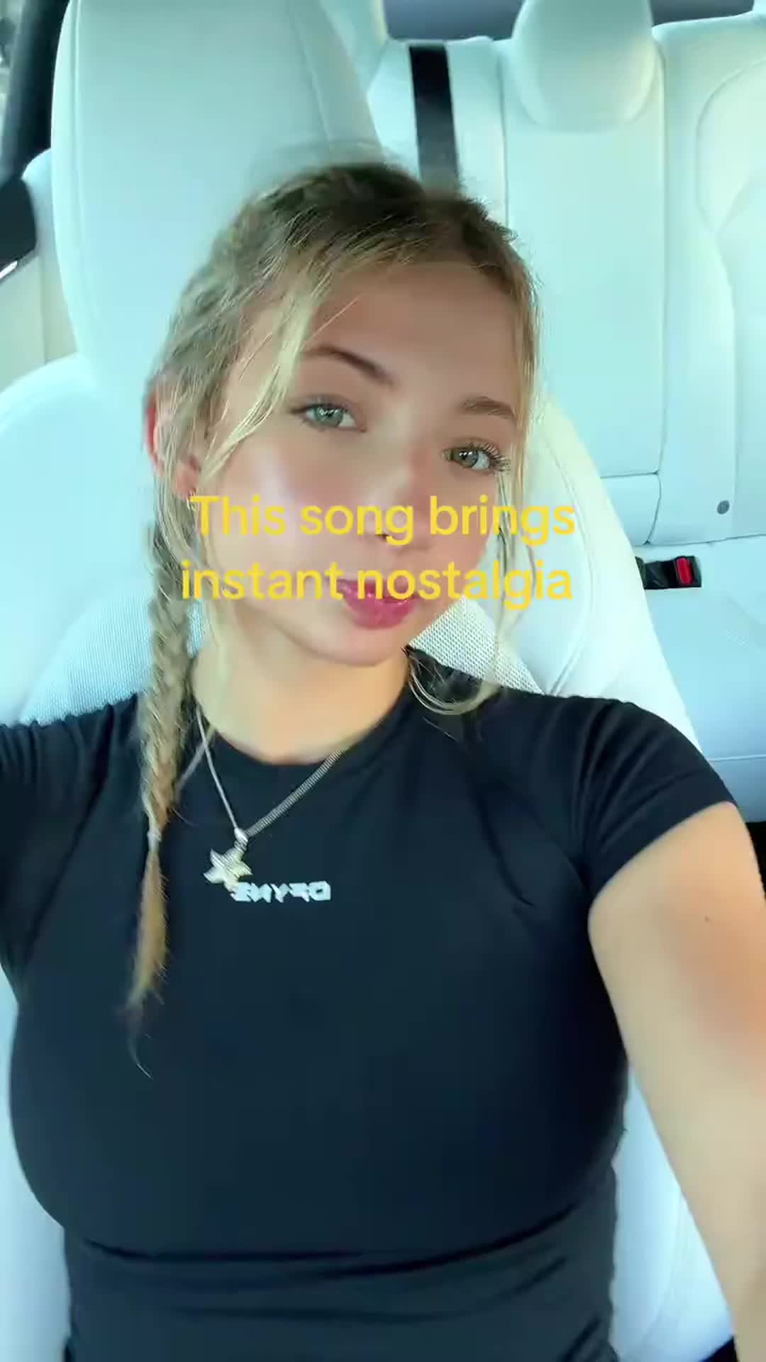 @em42297556