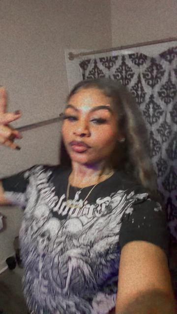 @Shaeshae🪨🪐✨☔️⛓️