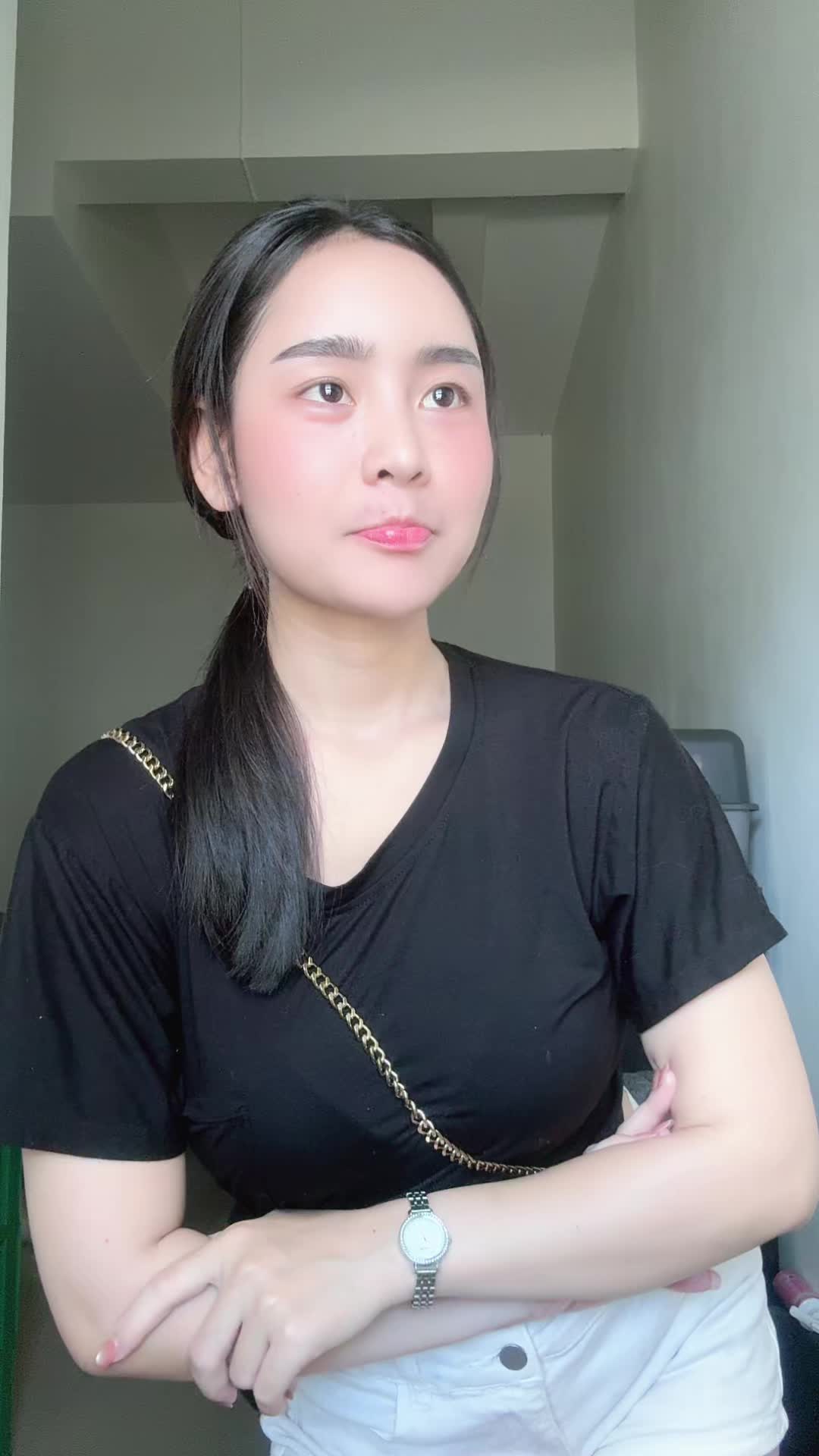 @หน๋อย หน่า ที่หน้าเหวี่ยงๆไง