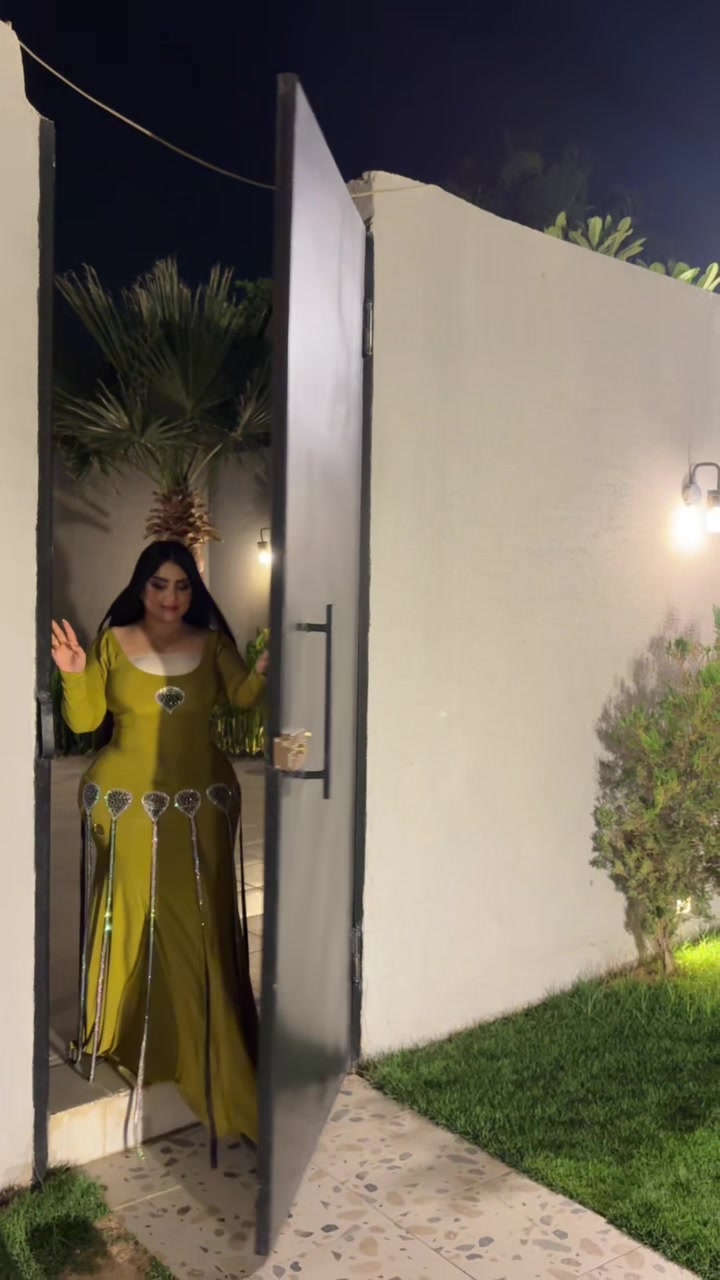 @المصممه السلطانه 👑