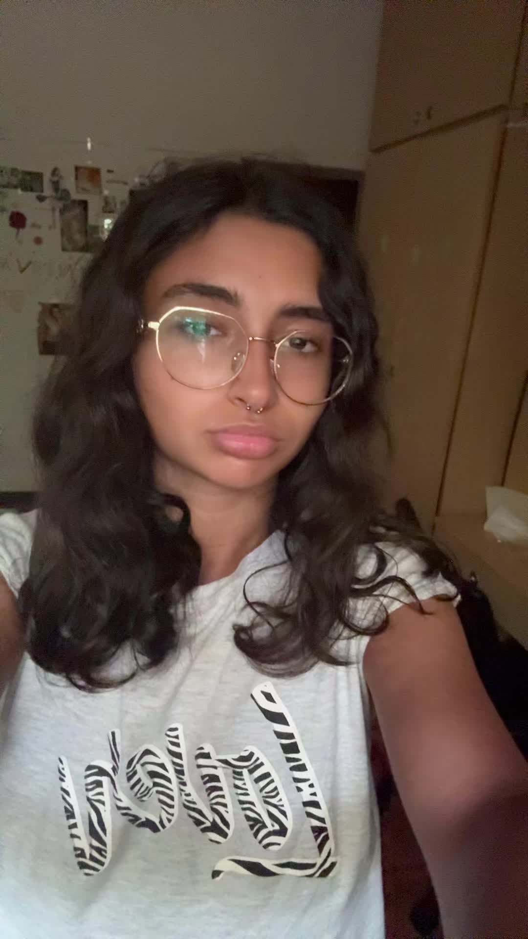 @Ali_cee