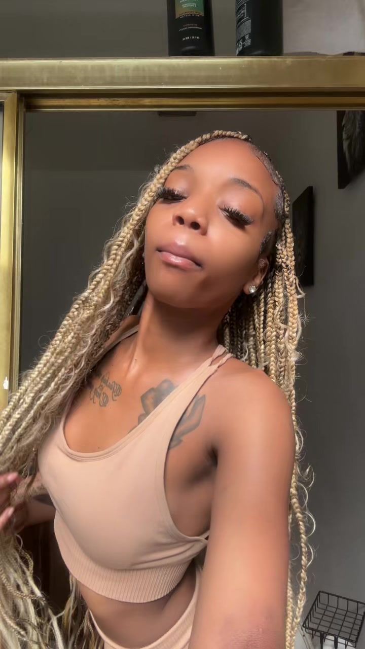 @milkmariee