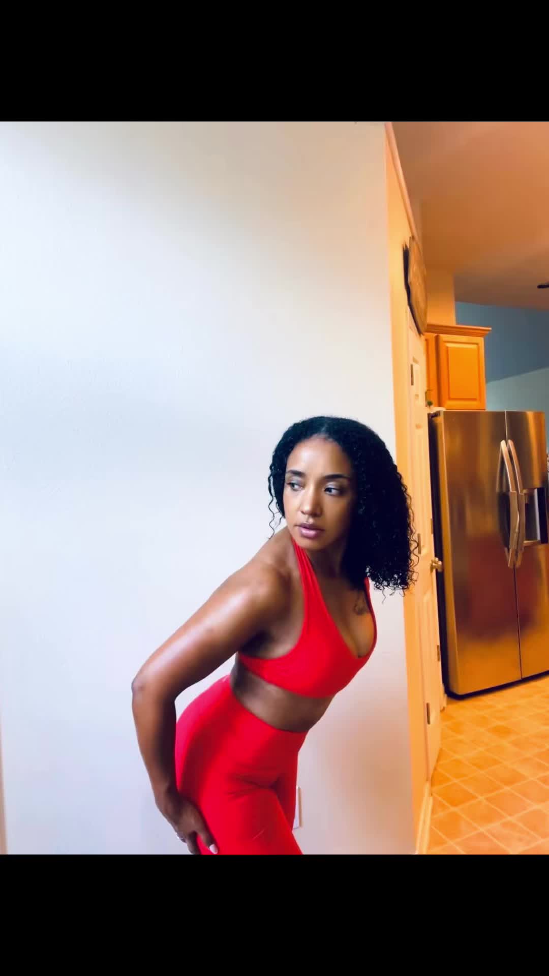 @HER GAINZ