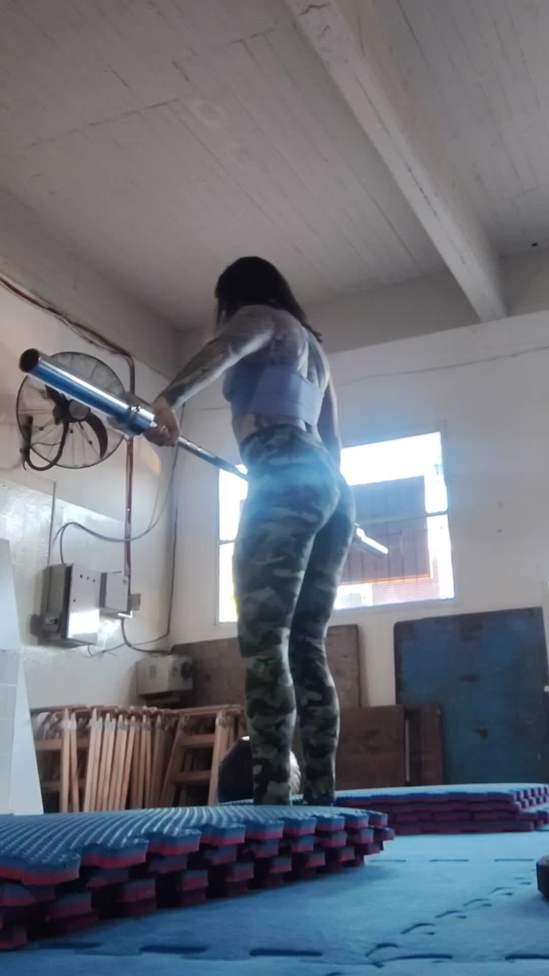@la.valkiriaa