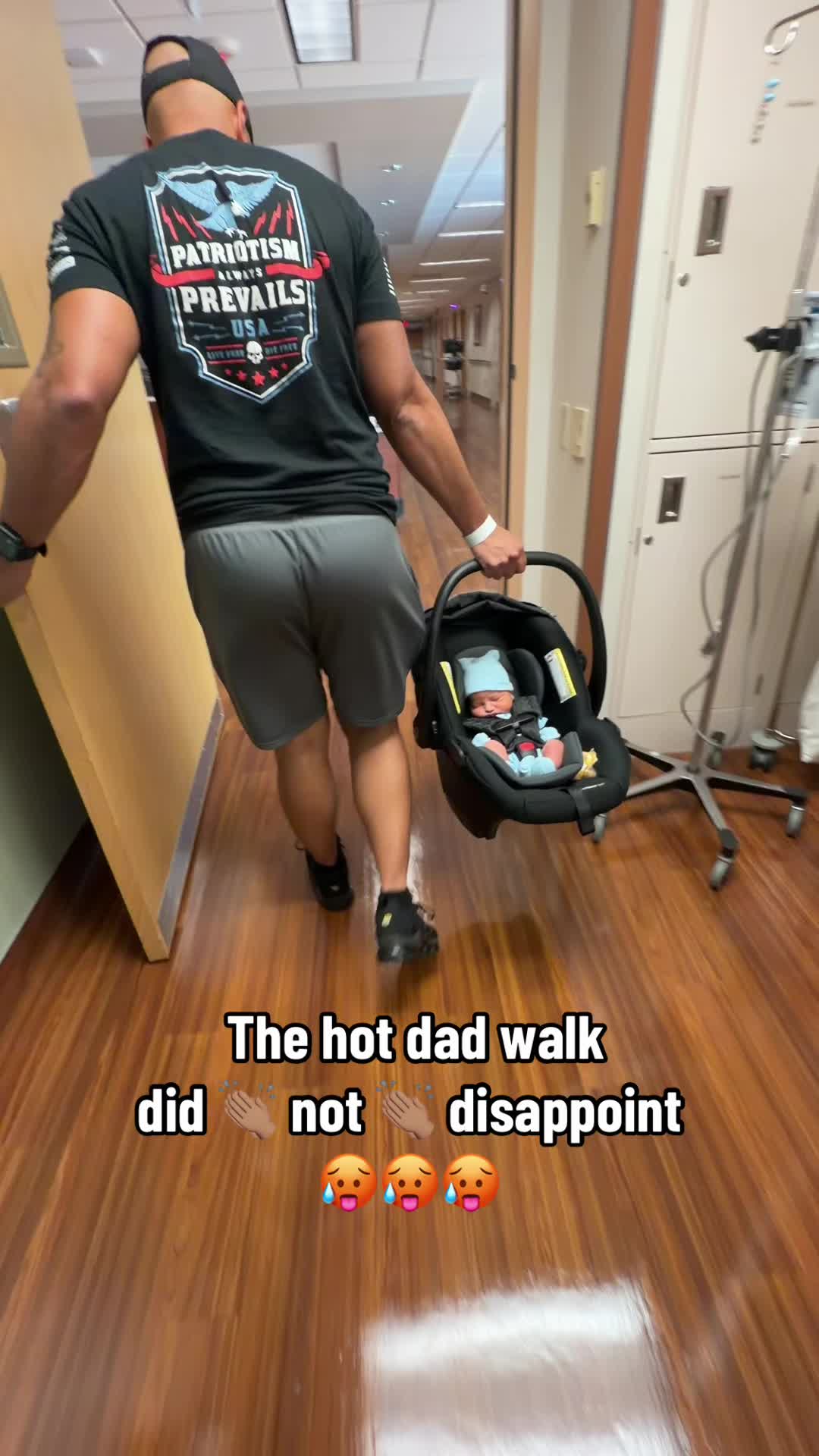 @LizDamyl