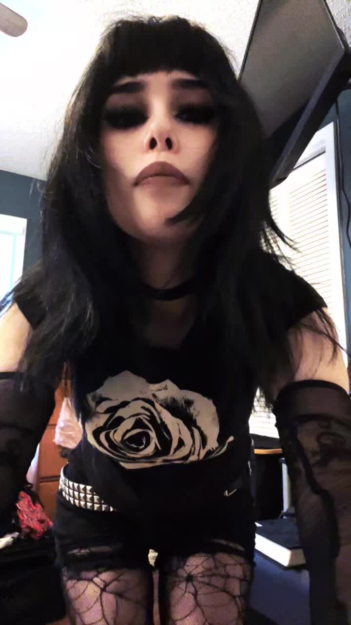 @Maria🦇