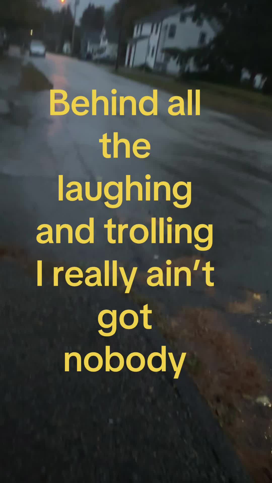 @⃟
