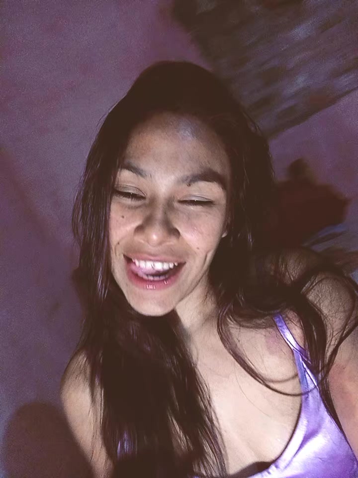@Romii Flores
