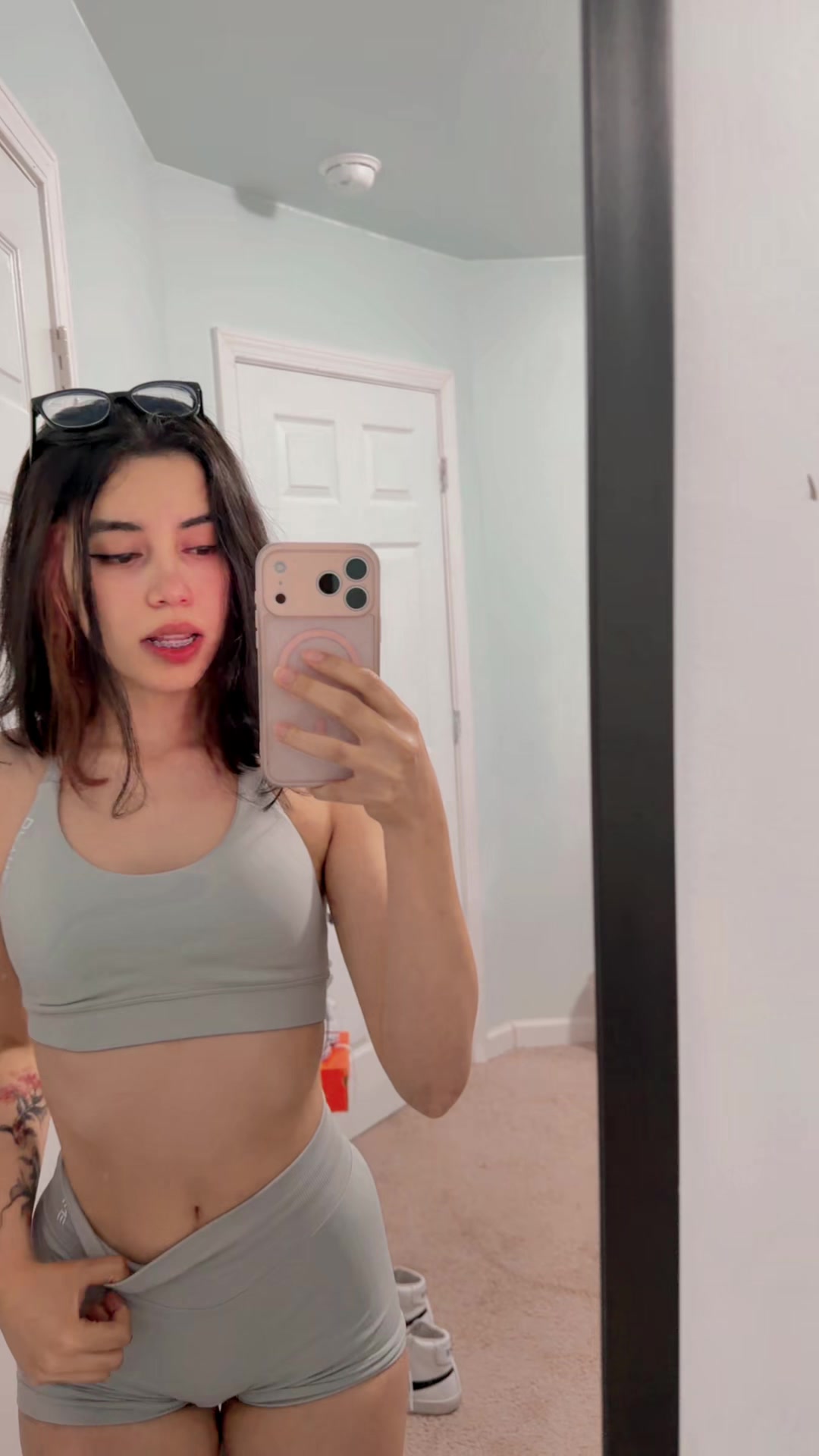 @Angiesagas10