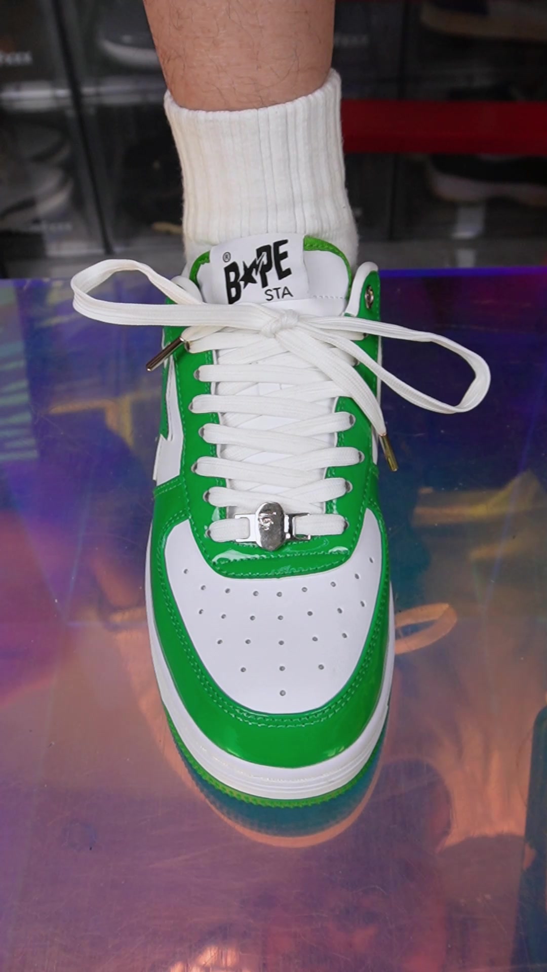 @Lacedsneaker