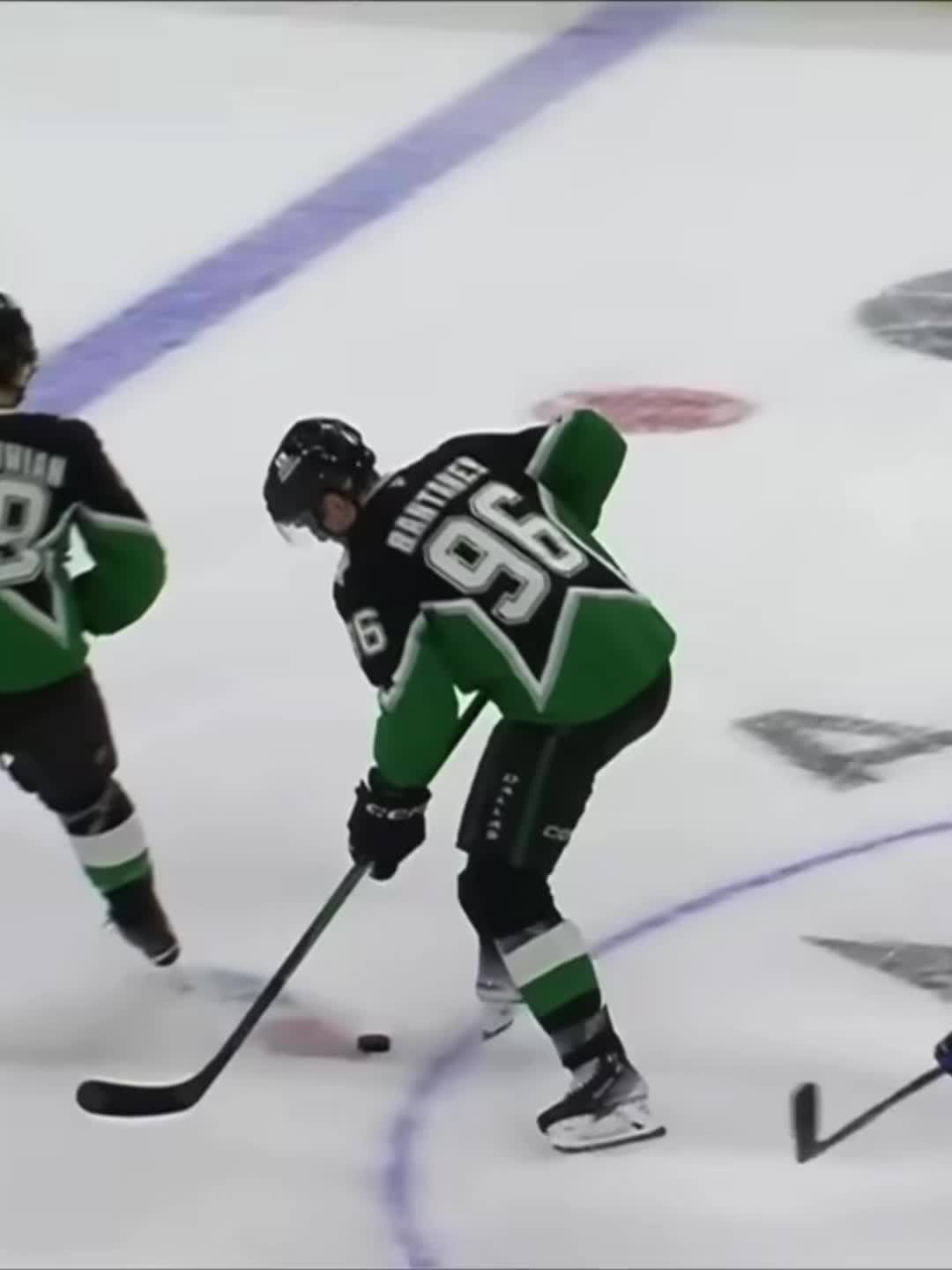 @hockeydb