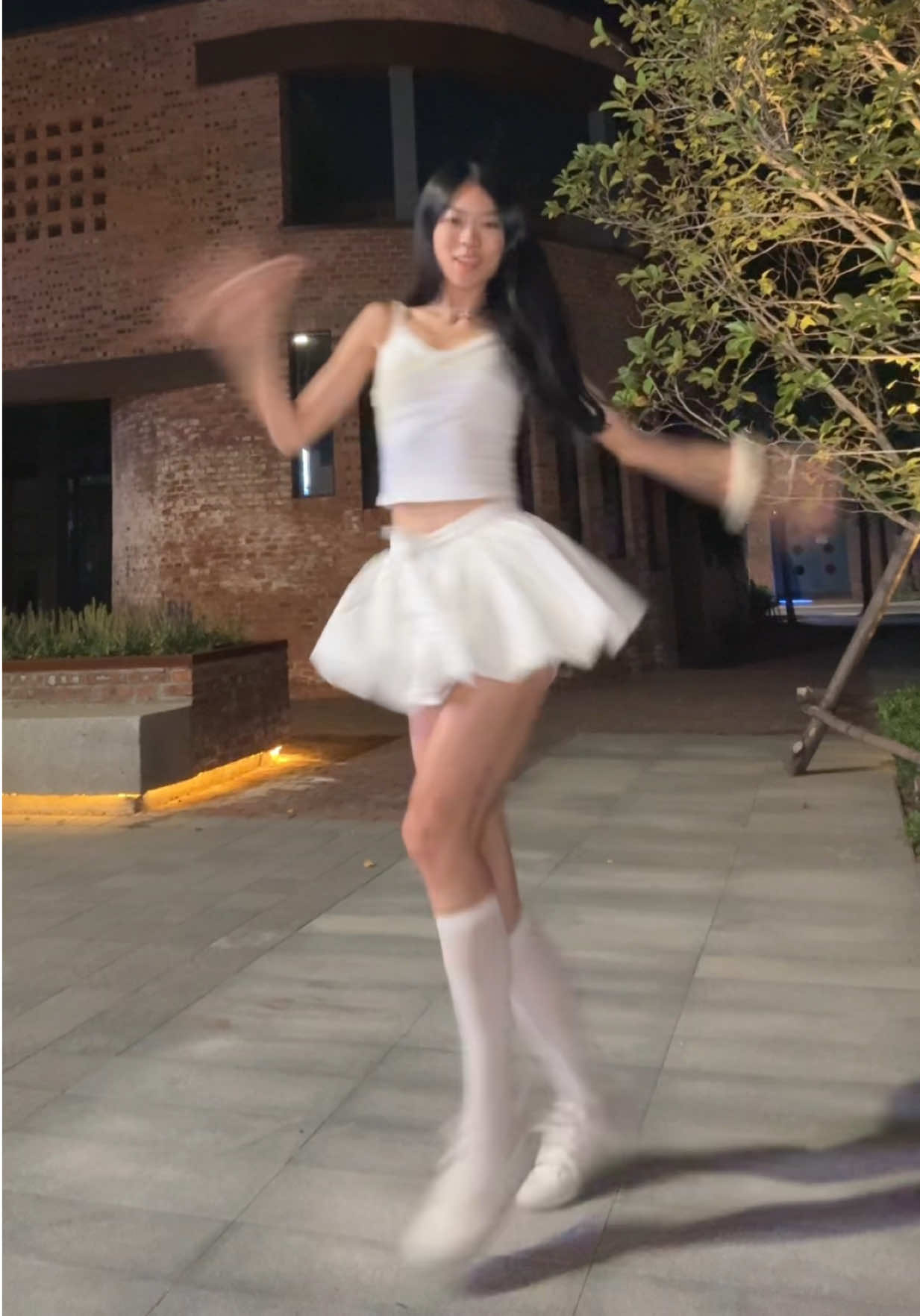 @NanaVLive