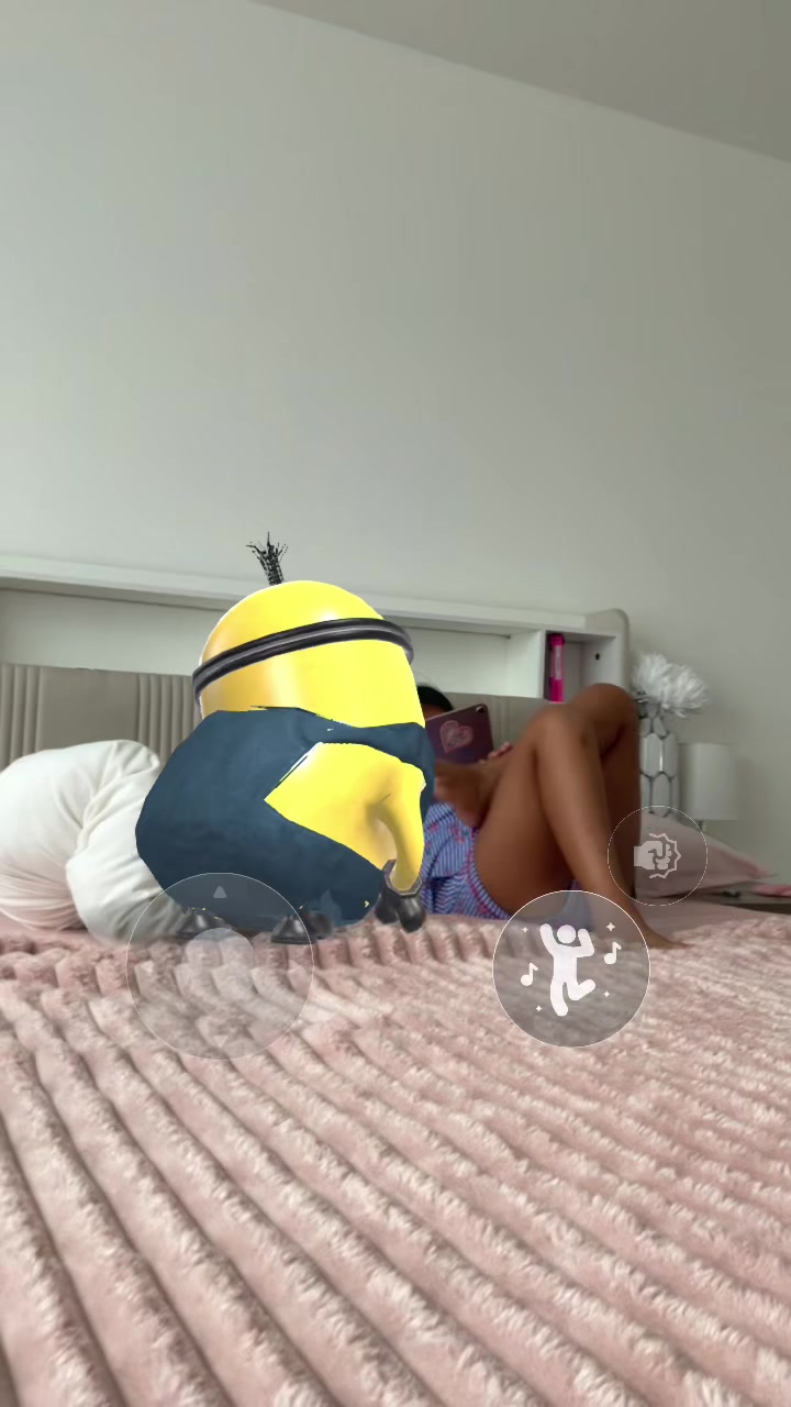 @⌫☀︎𝑨𝑳𝑶𝑬𝒗𝑬𝑹𝑨⍨←
