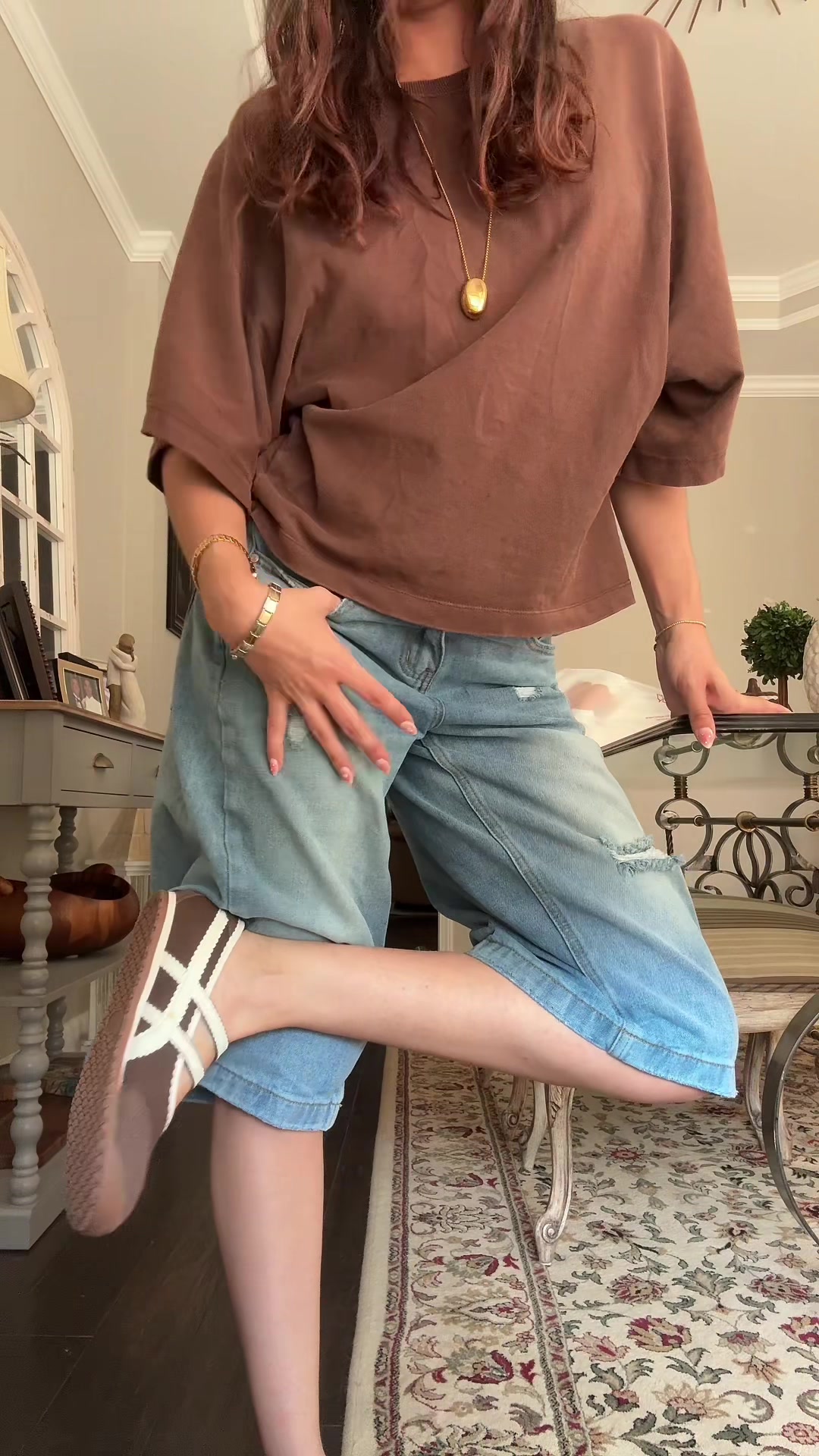 @isabella
