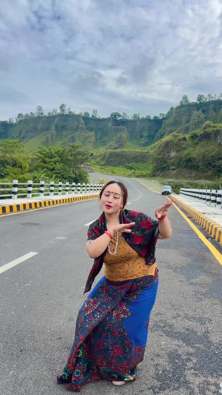 @PARU GURUNG