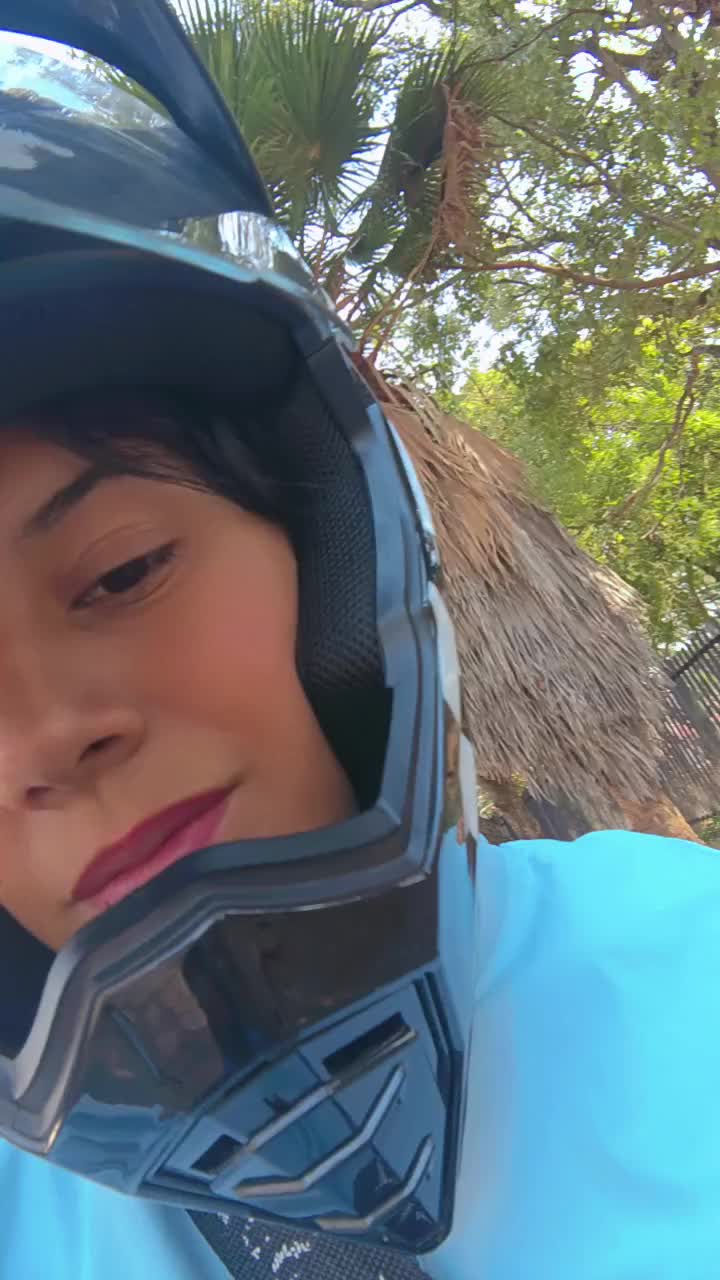 @lunamarielis