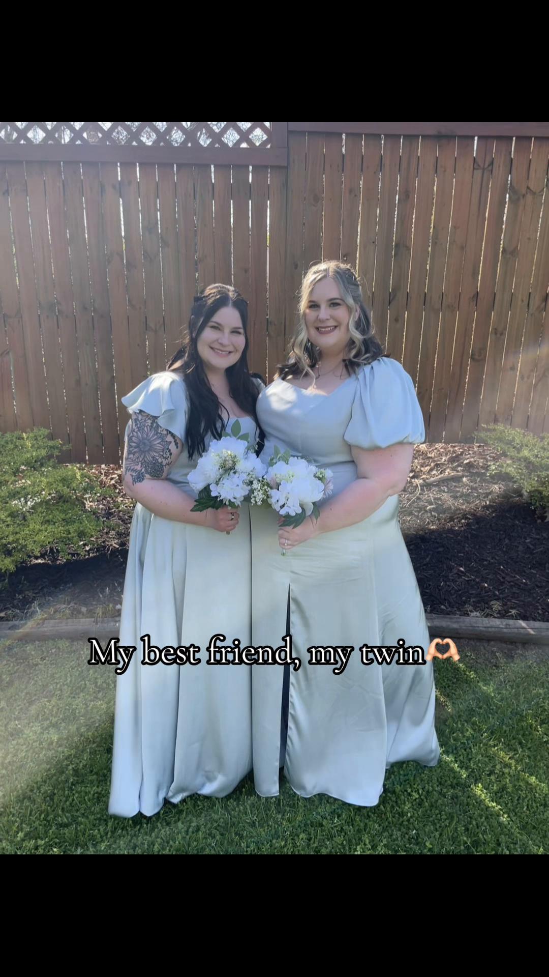 @dee💜