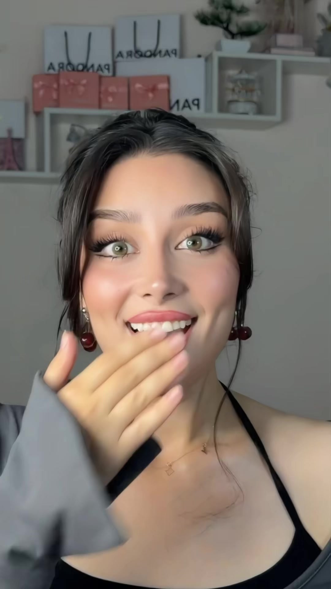 @Taya2002a