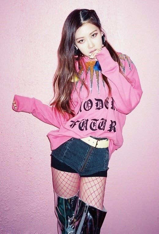 @ₙₑₕᵢᵣₛₐ𝓭ₑᯓ★⋆. 𐙚 ˚