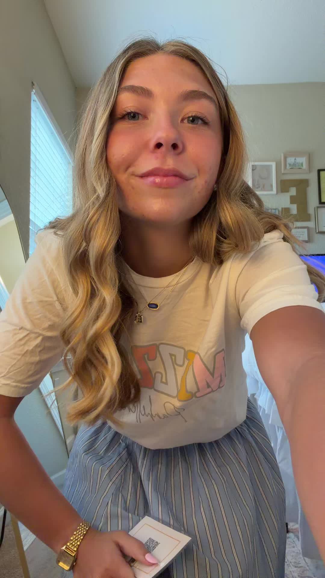 @Ella