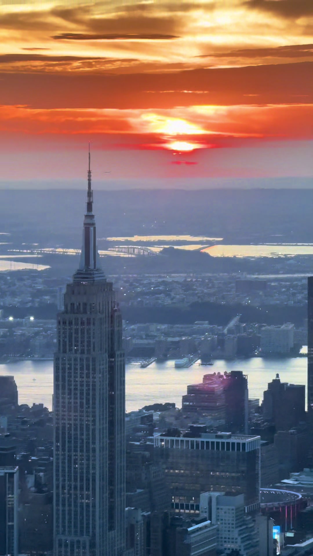 @nyonair