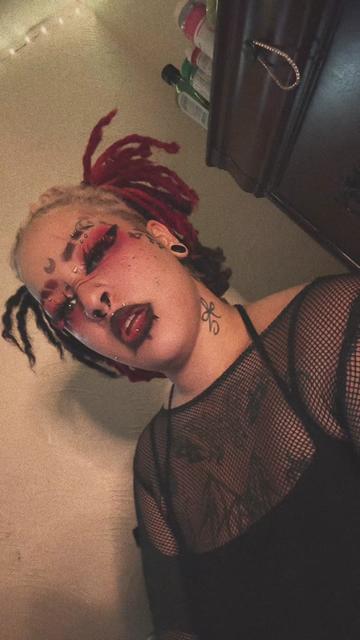 @Scar⛓️🖤♥️✨