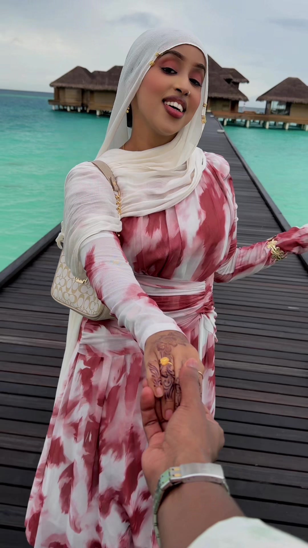 @Mushtaaq Huute👸🦋