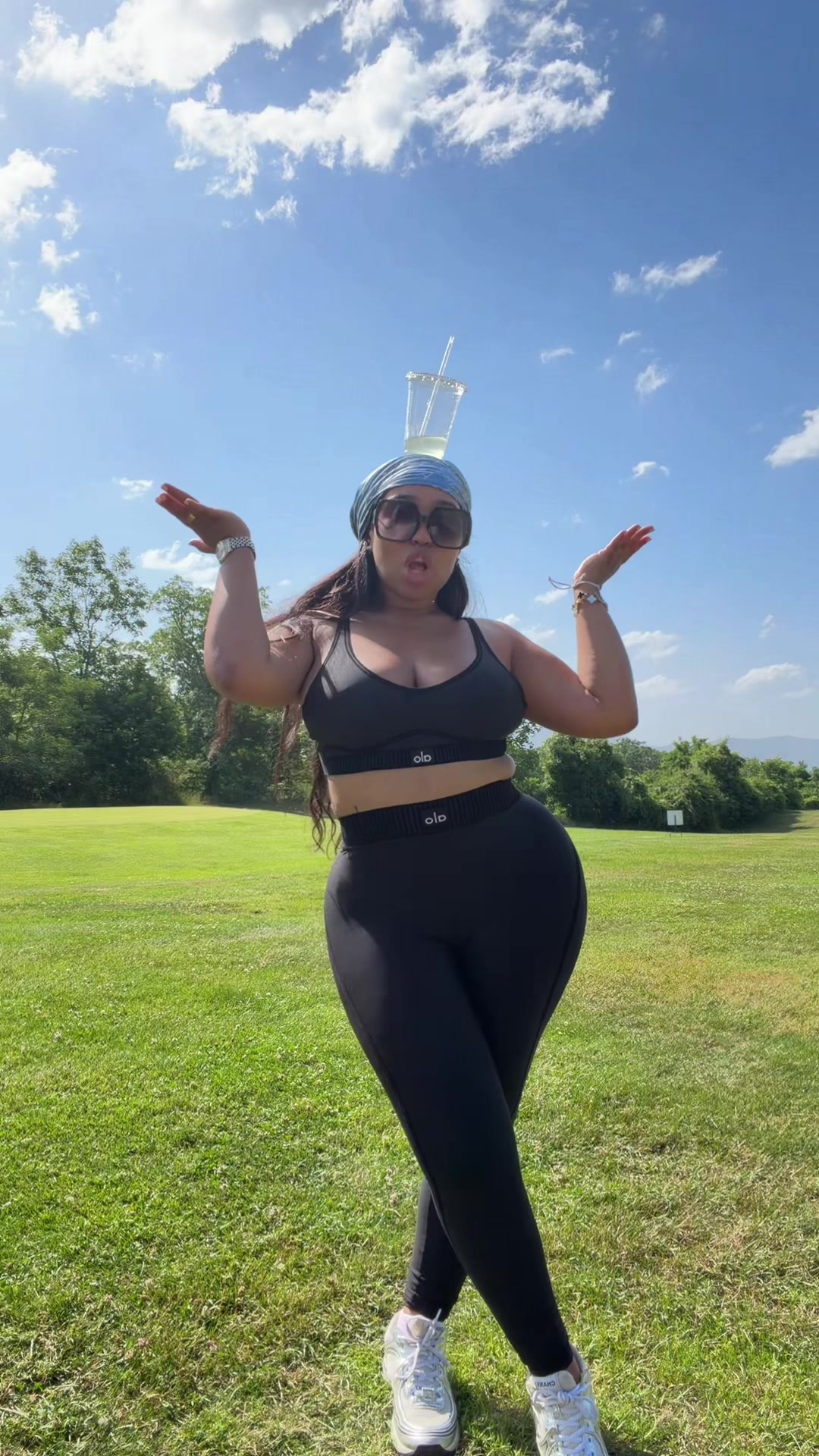 @kirstyteee