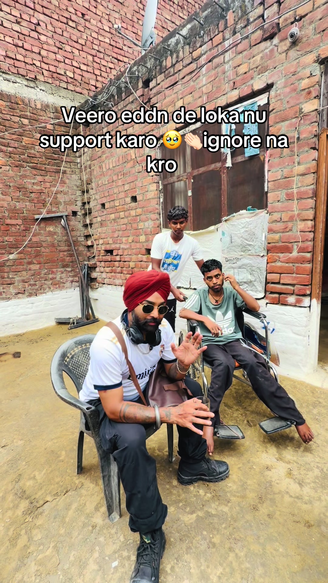 @laddipunjabiartist🎸🎭