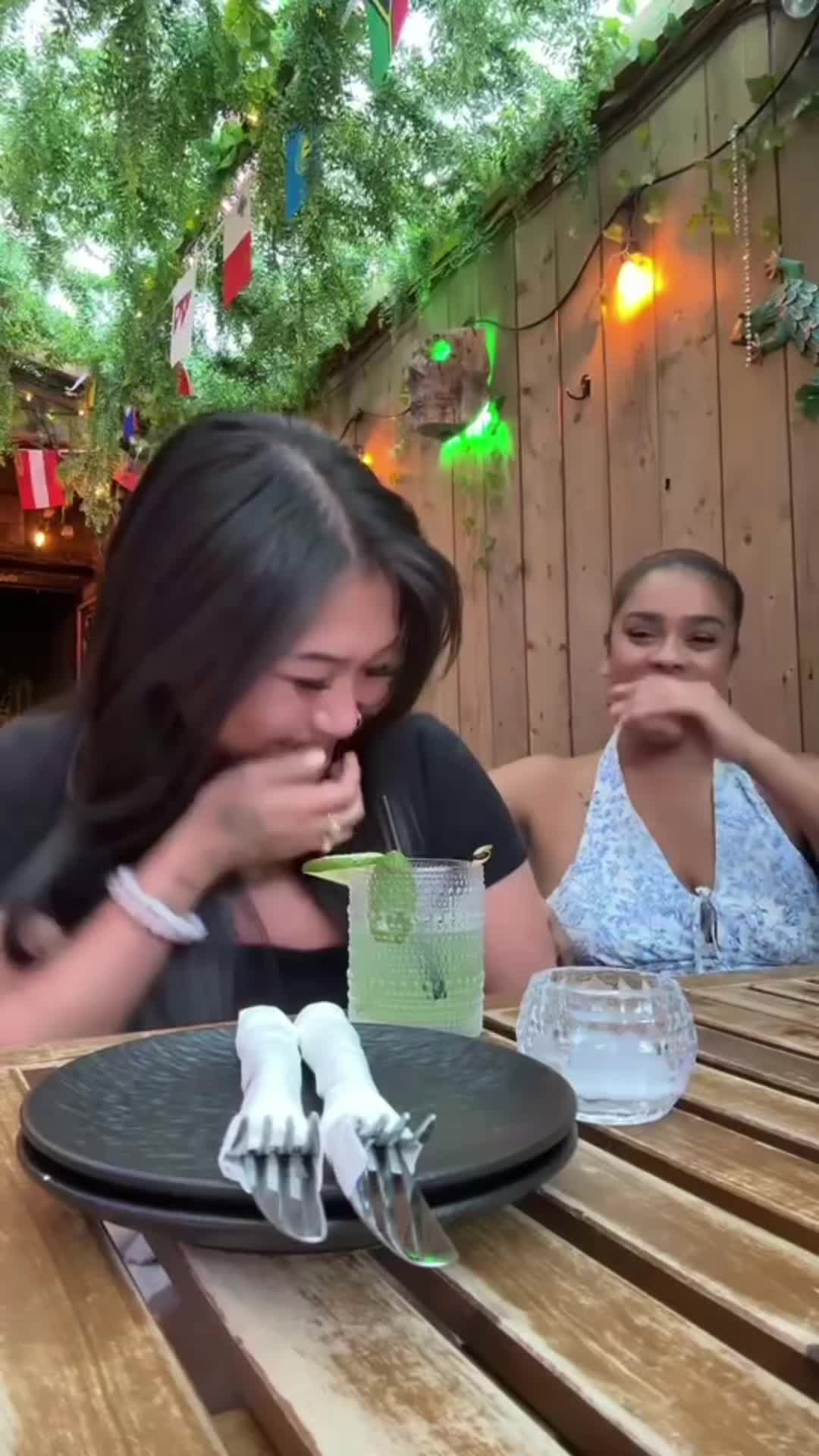 @riribee_