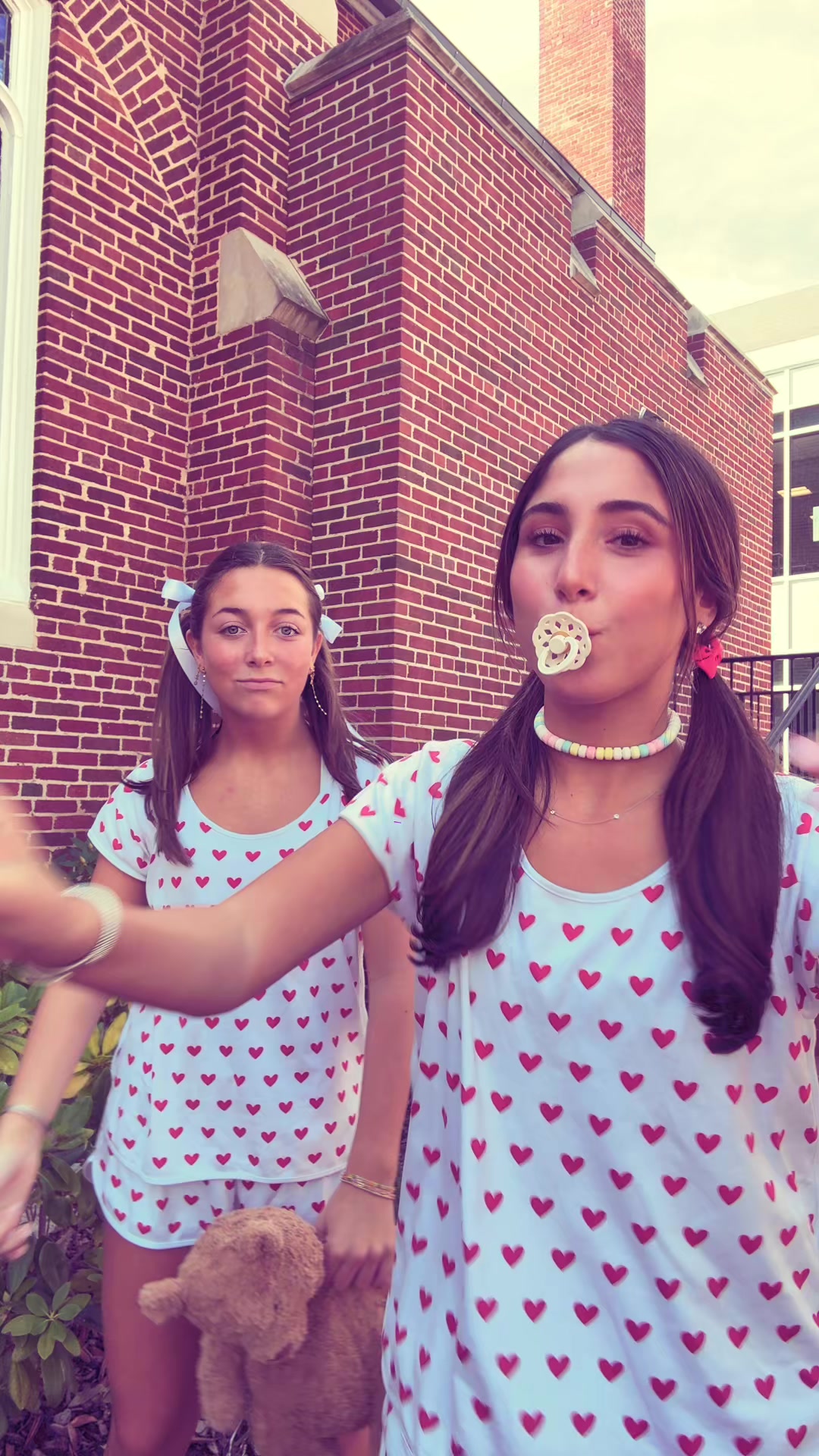 @ARI