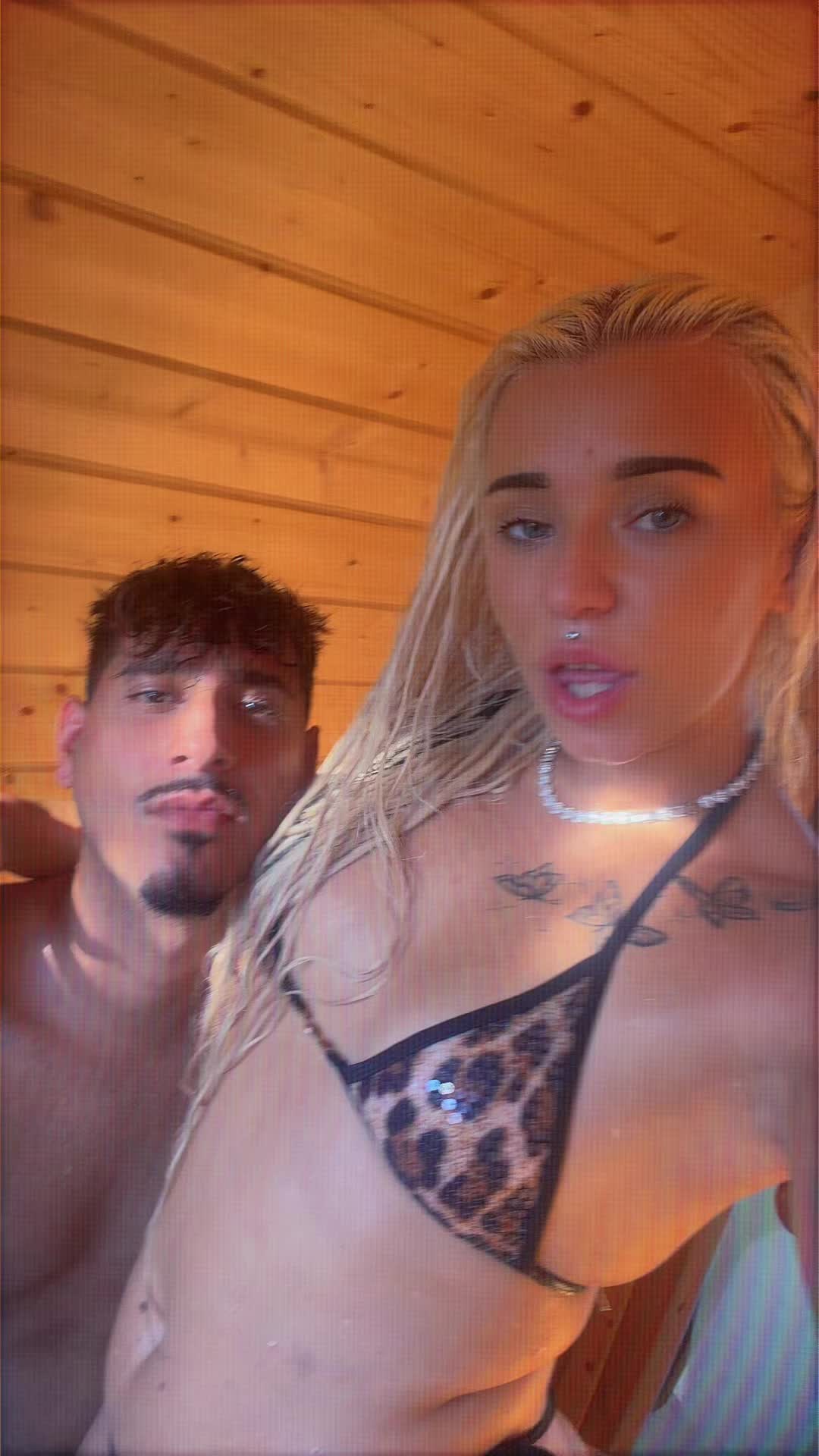 @denisa_pralea