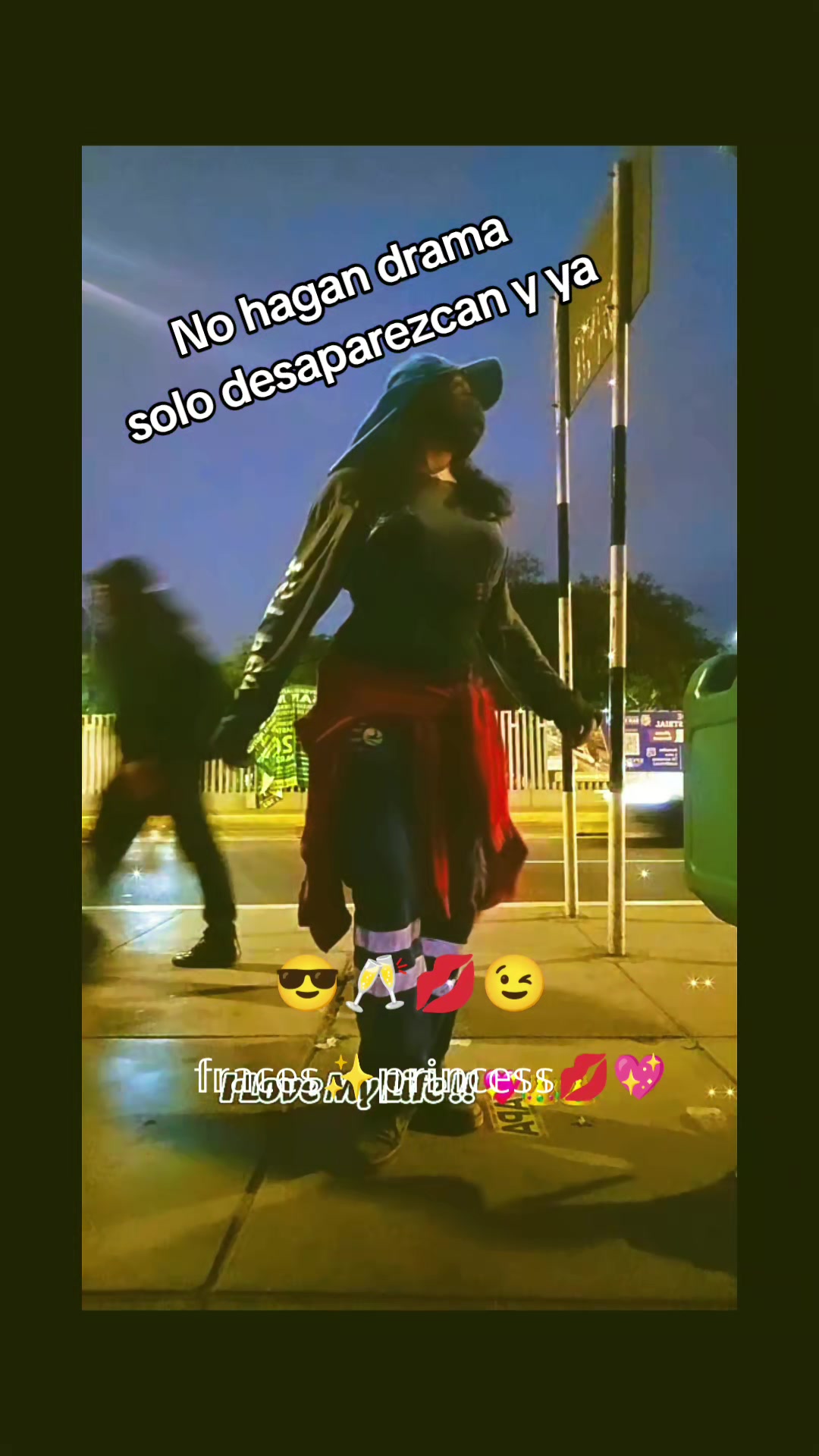 @LaPamelaSantos87