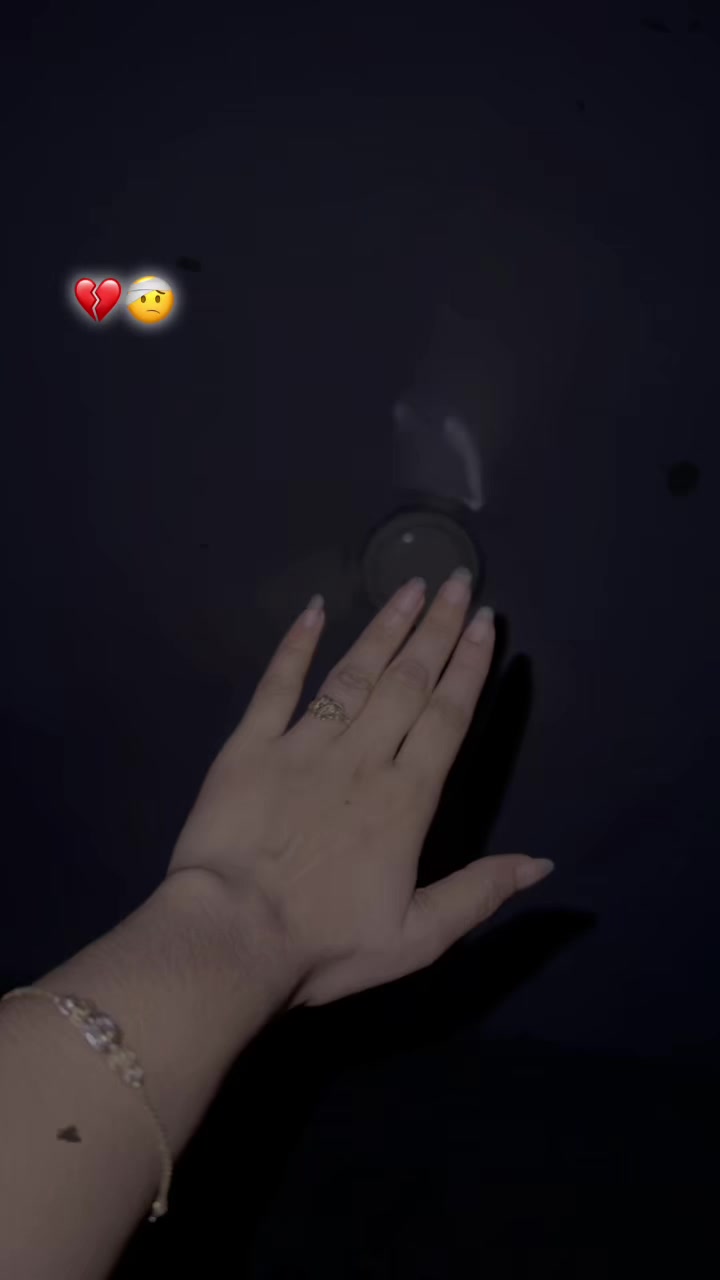 @⎯͢⎯⃝𝑄𝑢𝑒𝑒𝑛...♡