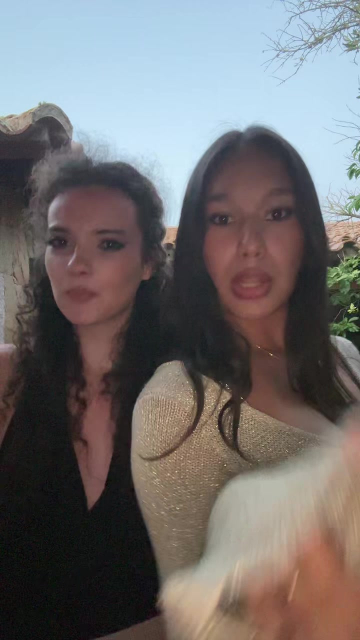 @user09