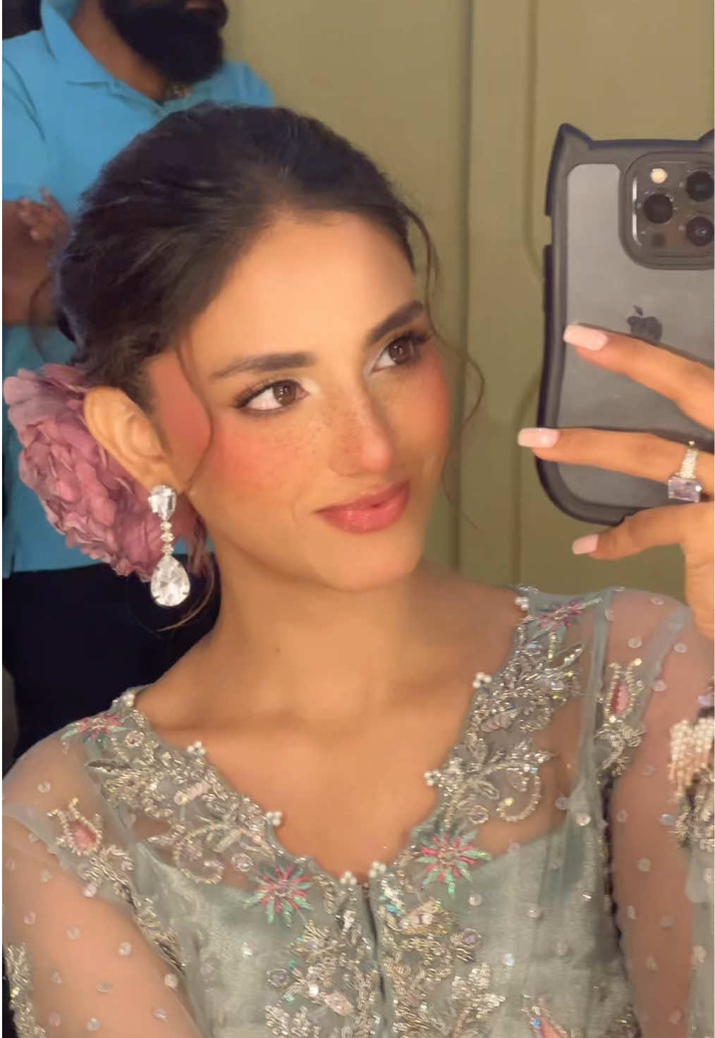 @mahnoorkhan