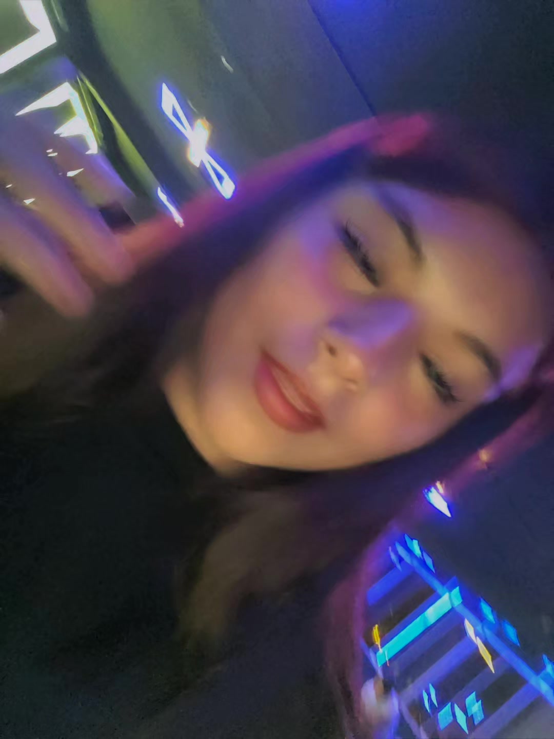 @Ariana Levi