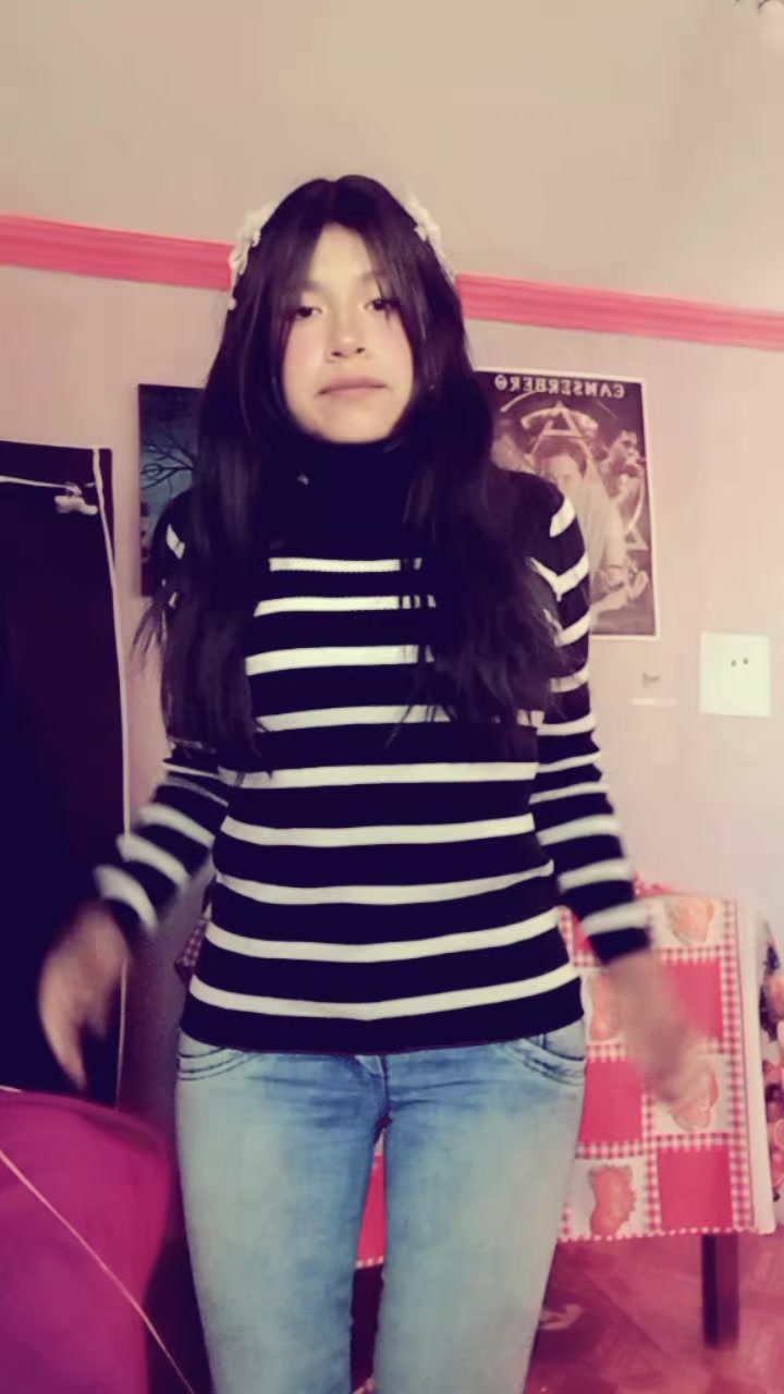 @🎀ℛℴ𝓈♡︎ 🦋