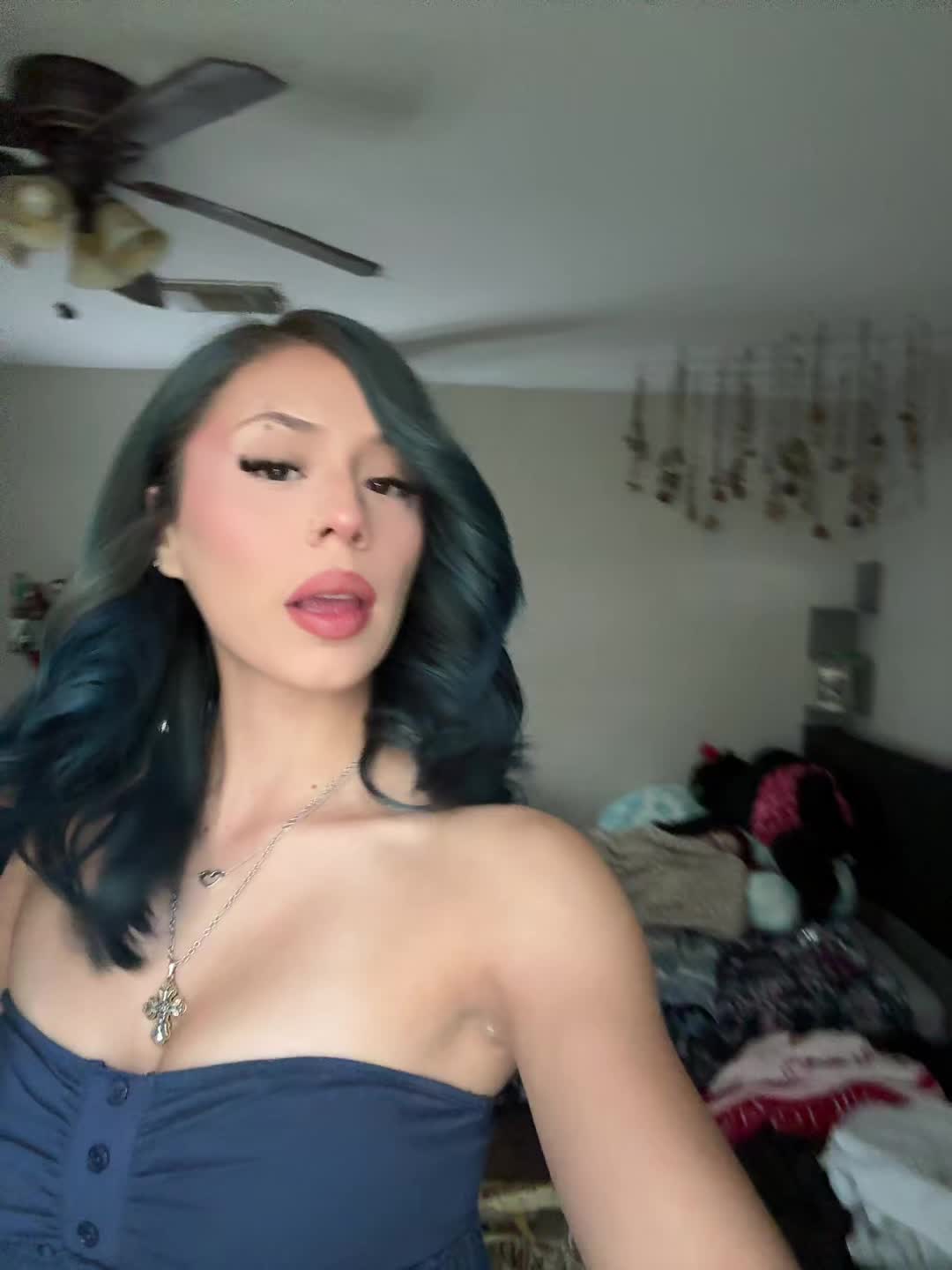 @🦇