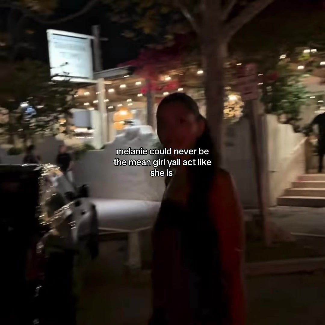 @𝓐.